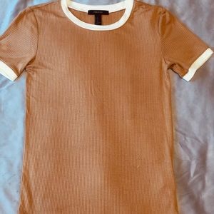 Forever 21 t shirt